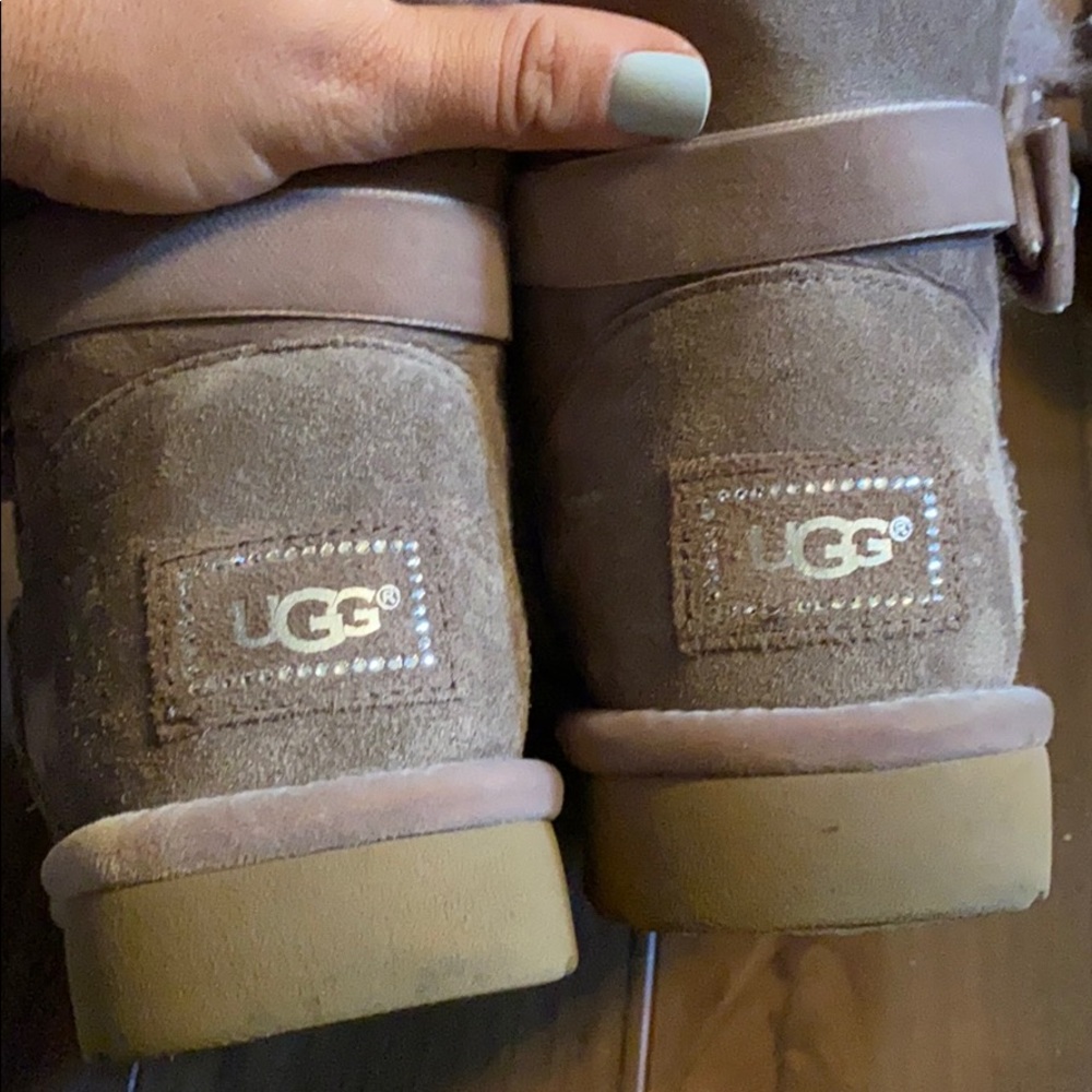 UGG Rhinestone Bow Boots - Picture 2 of 4